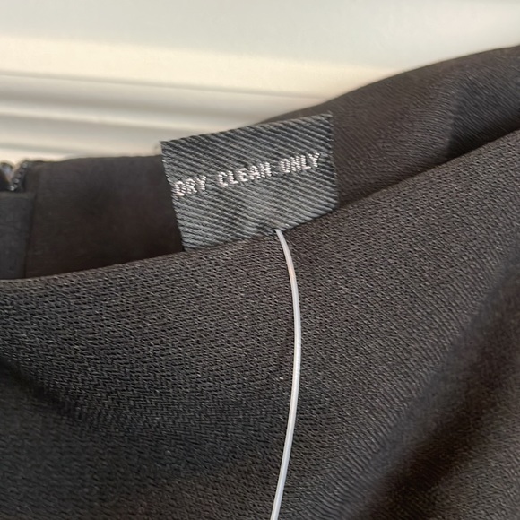 Essential G Black Pencil Skirt NWT - Picture 4 of 10